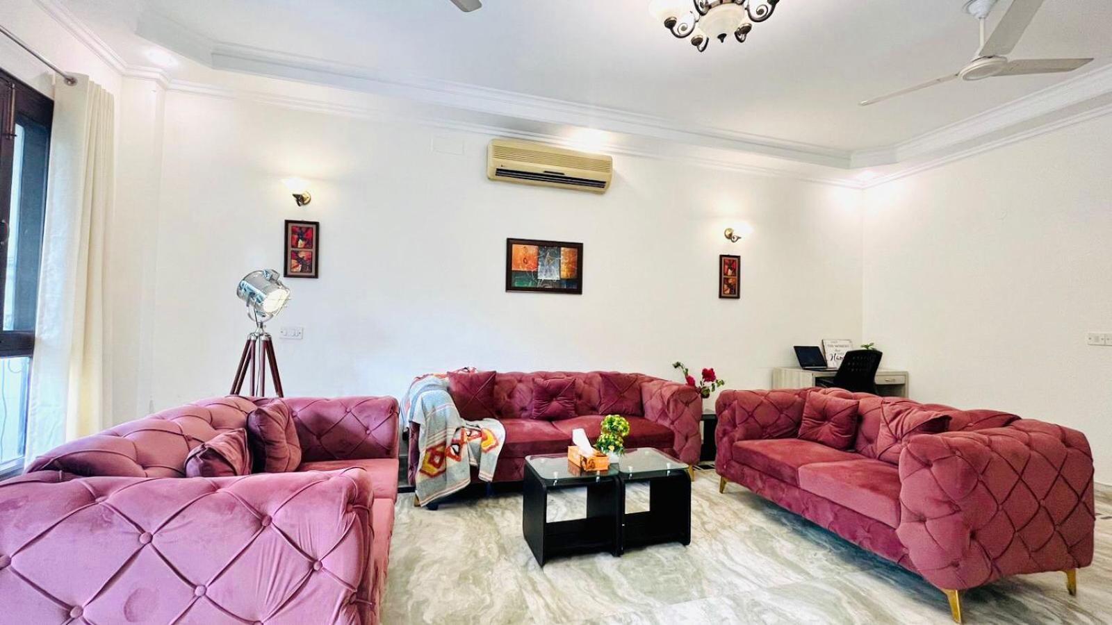 Olive Serviced Apartments - Defence Colony New Delhi Room photo