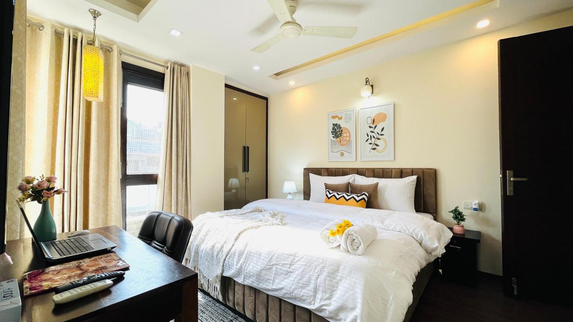 Olive Serviced Apartments - Defence Colony New Delhi Room photo